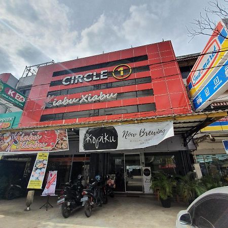 فندق Circle One باليمبانغْ المظهر الخارجي الصورة